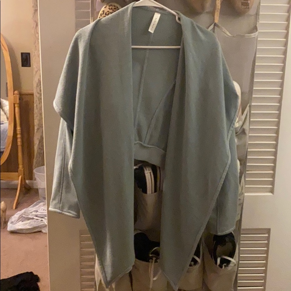 Blue Blush Sweatshirt Cardigan